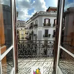 Vic' Street Oda ve Kahvaltı 4*