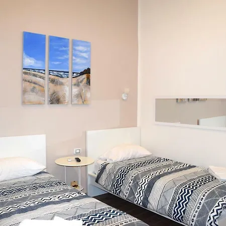 B&B Vic' Street